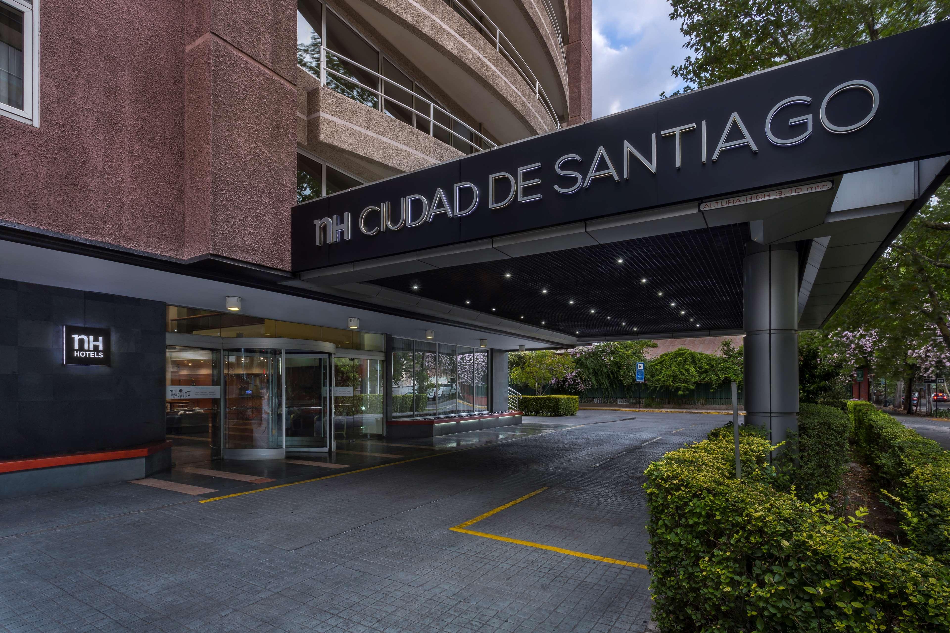 NH Ciudad de Santiago Hotel Exterior foto